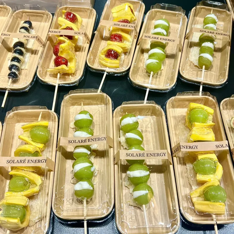 Ha0a7af7f63594b32983670416826ea61h.webp Xiamen YBL Custom Kraft Paper Sushi Container Pastry Tray Fast Food Box Disposable Paper Trays for Noodles Pasta Rice Snack Cake – Image 1