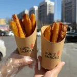 Xiamen Custom Logo Eco-Friendly Kraft Paper French Fries Holder Disposable Charcuterie Cups 12oz 16oz 21oz PE Coated for Cracker